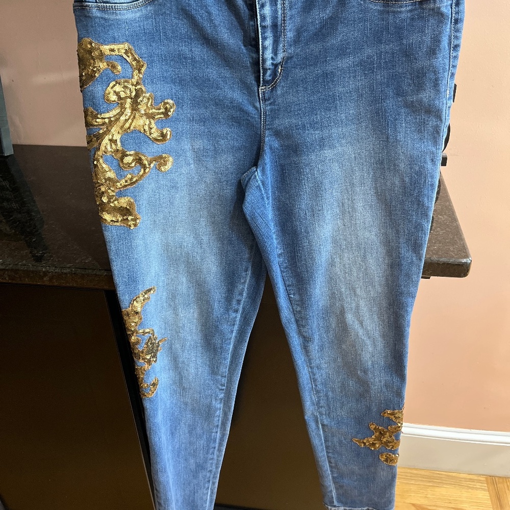 Sequined Chico straight leg jean inseam 30"